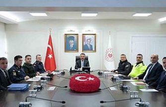 Vali Hacıbektaşoğlu başkanlığında güvenlik toplantısı yapıldı