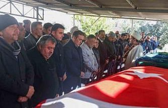 Vali Sözer, gazi cenazesine katıldı