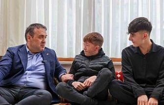 Vali Sözer’den Çocuk Evleri Sitesi ve huzurevini ziyaret