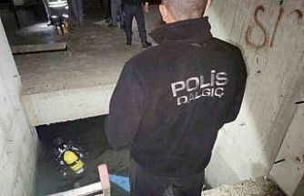 Yağışla su dolan bodrum kata düştü, hayatını kaybetti