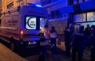 Yaşlı adam apartmanın merdiven boşluğunda ölü bulundu