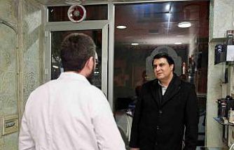 Yılmaz, tarihi mahallelerde esnaf ve vatandaşlarla buluştu