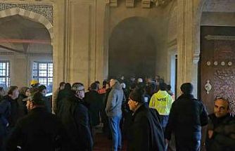 4 yıl aradan sonra Selimiye Camii’nde ilk namazda yangın