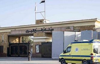 AB yetkilisi: "Refah Sınır Kapısı’ndan dün çift yönlü 25’er kişi geçiş yaptı"