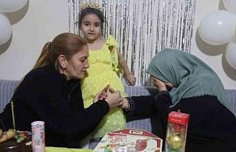 Aile fotoğrafından geriye tek kalan Alye’nin doğum gününde babaannesi gözyaşlarına boğuldu