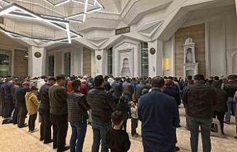 Aksaray’da Ramazan ayının ilk teravih namazı kılındı