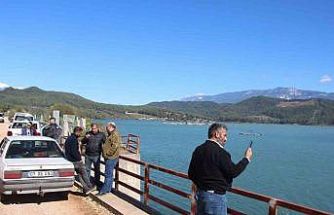 Alakır Barajı 3 yıl aradan sonra doldu taştı, üretici bayram etti