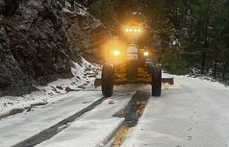 Alanya kırsalında ekiplerin kış mesaisi sürüyor