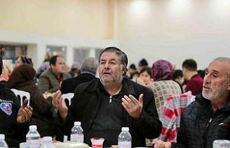 Aliağa’da ilk toplu iftar coşkusu