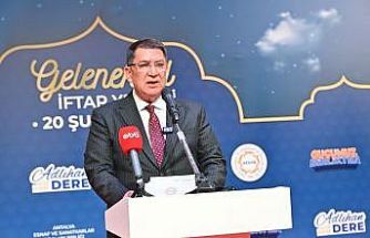 Antalya protokolü ve oda başkanları iftarda buluştu