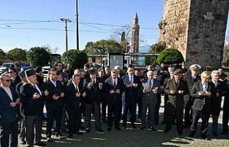 Antalya’nın Kurtuluş Savaşı’nda verdiği ilk sivil şehidi törenle anıldı
