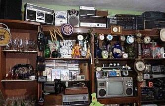 Antika tutkusu ile bodrum katını müzeye çevirdi