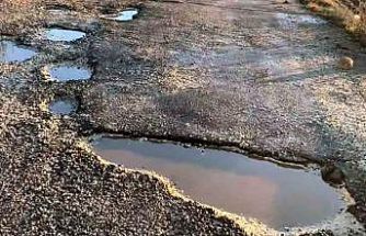 Araban Elif Mahallesi ile Yavuzeli Rumkale yoluna yenileme talebi