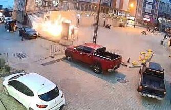 Artvin’de cami önünde atılan havai fişekler korku ve paniğe neden oldu