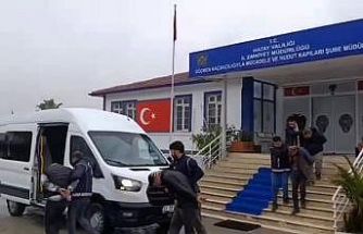 Avrupa ümidiyle yola çıkan 12 göçmen Hatay’da yakalandı