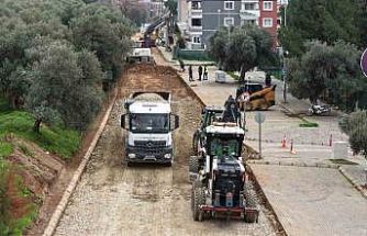 Aydın’da 400 milyon liralık yol yatırımında ilk kazma vuruldu