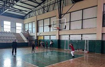 Ayvacık’ta spor kurslarına yoğun ilgi