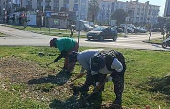 Ayvalık’ta ekipler yaz kış demeden 7/24 sahada
