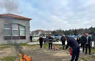 Babaeski Gençlik ve Spor Müdürlüğü personeline yangın söndürme eğitimi