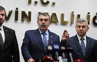 Bakan Tekin: "Özgür Özel kadar midesi geniş değilim"