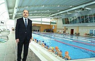 Başkan Altay: "Hedefimiz 31 ilçemizin tamamında ilkokul üçüncü sınıf öğrencilerine yüzme öğretmek"