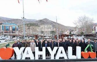 Başkan Büyükkılıç’tan Yahyalı ve Yeşilhisar’a Ramazan ayı ziyaretleri