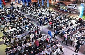 Başkan Çerçioğlu vatandaşları iftar sofrasında buluşturdu