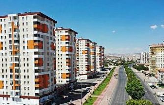 Başkan Çolakbayrakdar: "7 bin 562 sosyal konut şehrimize ve tüm hemşehrilerime hayırlı olsun"