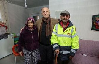 Başkan Kaya, Gül çiftine kayıtsız kalmadı