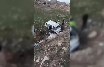 Batman’da araç uçuruma yuvarlandı: 3 ağır yaralı