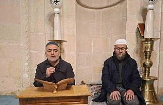 Bayburt’ta şehitler için tarihi camilerde mevlit okundu