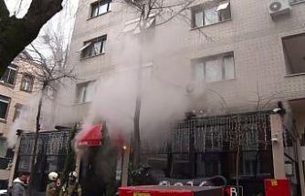 Bayrampaşa’da bir restoranda çıkan yangın paniğe neden oldu