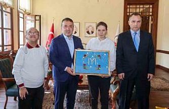 Bilecik’te özel ihtiyaçlı bireyler Vali Sözer’le bir araya geldi
