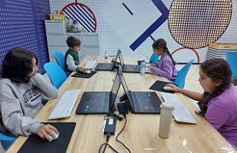 Bilim Demirci bölgenin eğitim üssü oldu