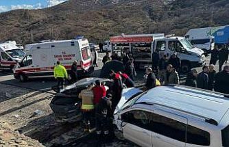 Bingöl’de feci kaza: 2 ölü, 3 yaralı