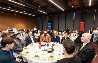 Bir sofra etrafında 100’den fazla ülke: Uluslararası öğrencilerle gönül köprüsü kuruldu