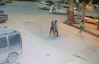 Birlikte yaşadığı kadını silahla tehdit eden şahıs gözaltına alındı