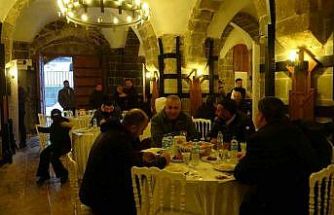 Bitlis’te yüzlerce vatandaşa iftar ikramı