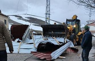 Bünyan’da şiddetli rüzgârın izleri hızla silindi