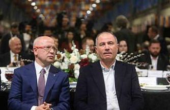 Bursa’da AK Parti Teşkilatı vefa iftarında buluştu