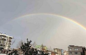 Bursa’da gökkuşağı hayran bıraktı