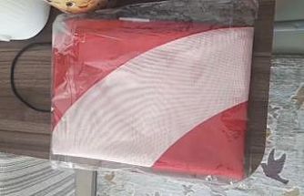 Bursa’da kuryeden bayrak hassasiyeti : Duyarlı hareket kamerada