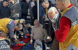 Çanakkale’de özel halk otobüsü yayaya çarptı: 8 yaralı