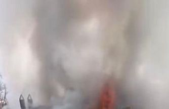 Çankırı’da evin çatısı alevlere teslim oldu