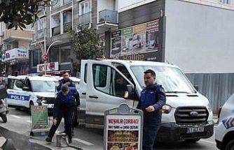 Çayırova’da kaldırım işgaline ceza