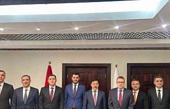 DEİK/Türkiye-Irak İş Konseyi Başkanı Halit Acar, Irak Merkez Bankası Başkanı Al-Alaq ile görüştü