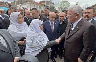 Dervişoğlu, İYİ Parti kurucusu Korkmaz’ın başörtüsü için hakaret ettiği Mihalgazi Belediye Başkanı’nı ziyaret etti