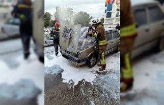Dörtyol’da TOFAŞ alevlere teslim oldu