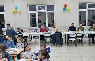 Dumlupınar Kaymakamı Teltik, minik öğrencilerle iftar sofrasında buluştu