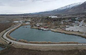 Dünyada nadir görülen doğal oluşum: 5 ayrı su aynı noktadan çıkıyor